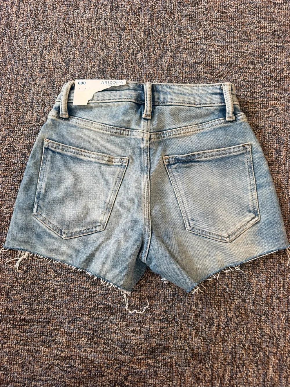 NWT Arizona Jean Co Blue Denim Shorts with White Floral Embroidery Size 000